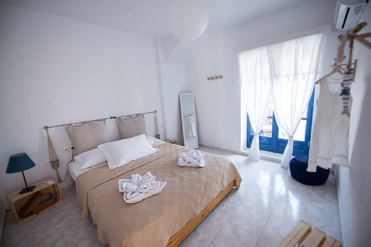 Aquarella-Stylish Veranda Apartment In Centre Of Poros Town Exterior photo